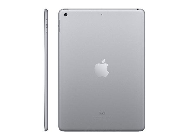 Apple iPad (2018) 9.7” 6th Gen 32GB Wi-Fi Space Gray (Refurbished) + Accessories Bundle